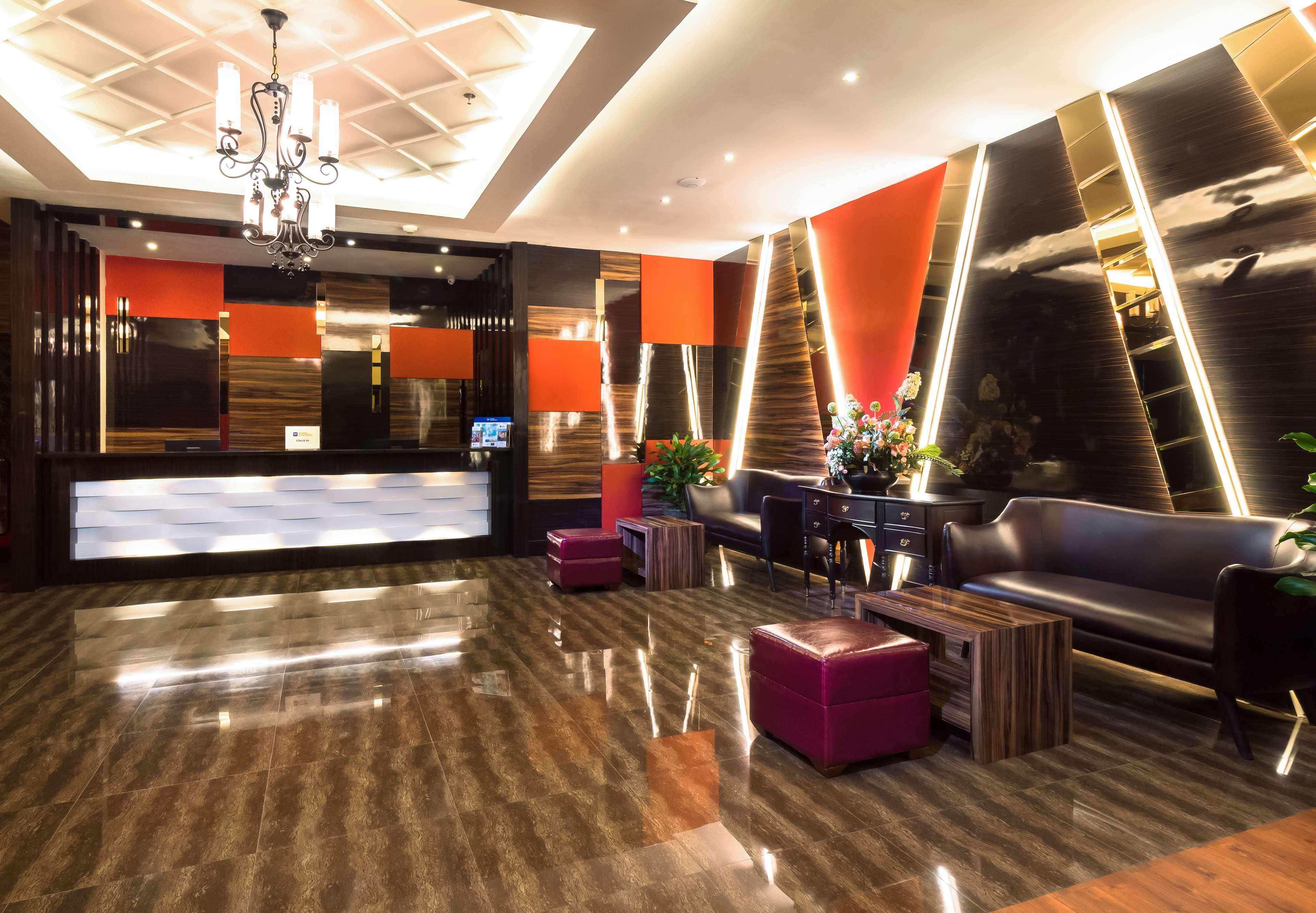 Best Western Plus Taft Inn מראה חיצוני תמונה