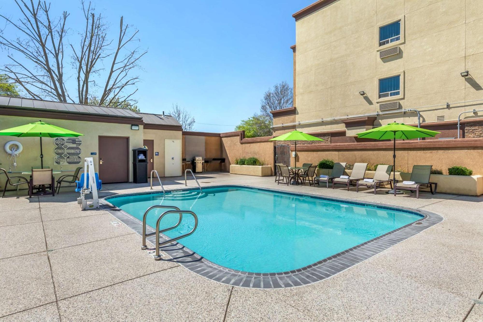 Best Western Plus Taft Inn מראה חיצוני תמונה